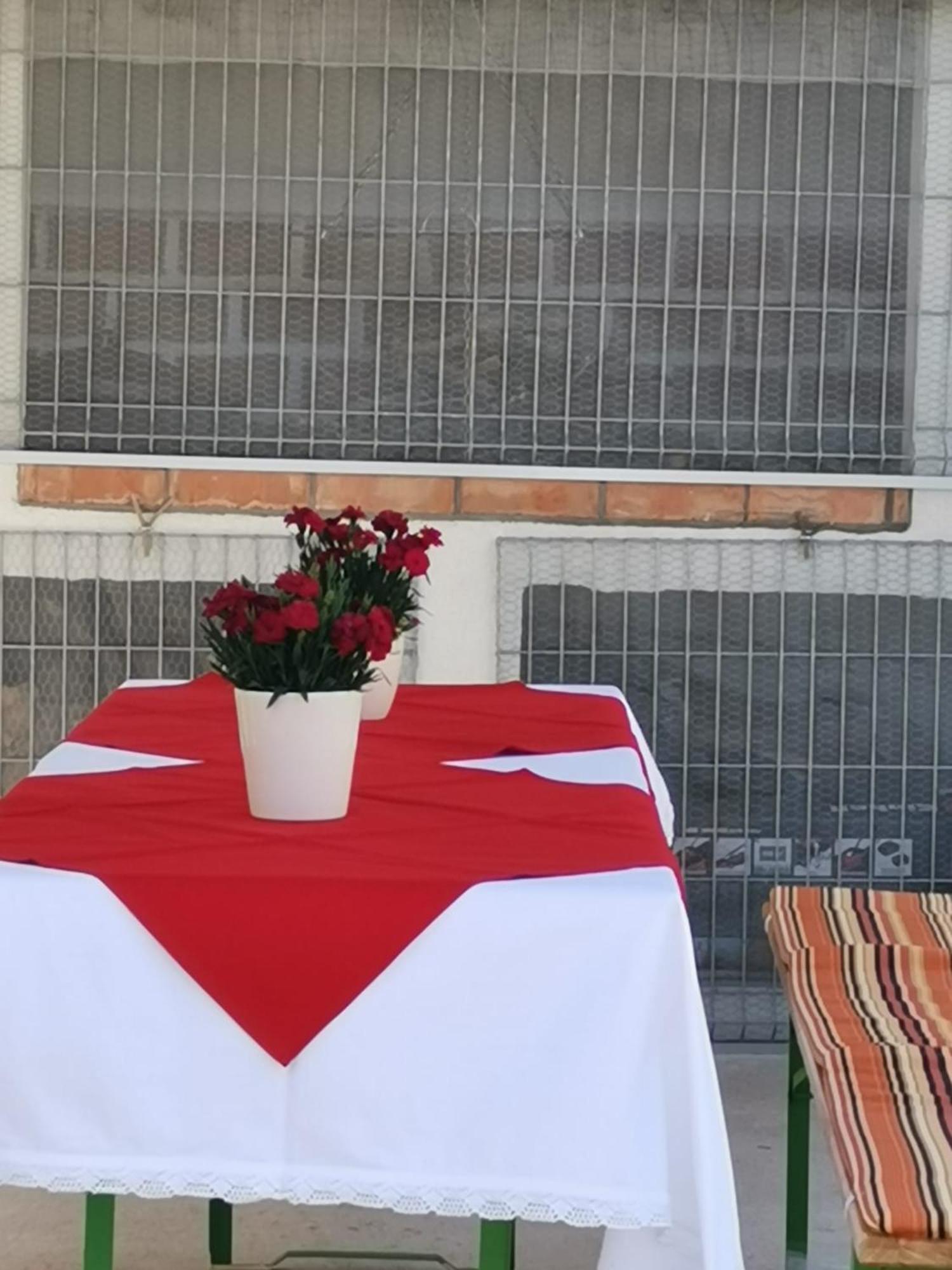 Marini Apartmani Trogir Exterior foto